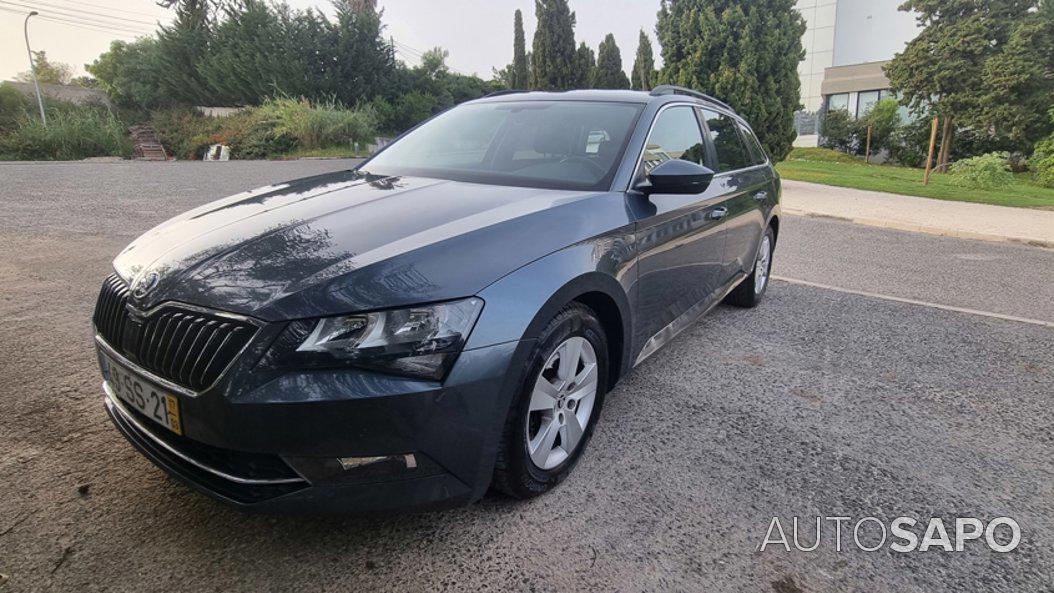 Skoda Superb 1.6 TDi Ambition DSG de 2017