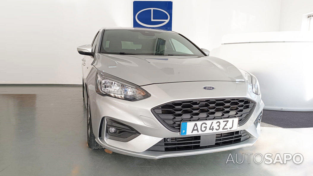 Ford Focus 1.0 EcoBoost ST-Line Aut. de 2021