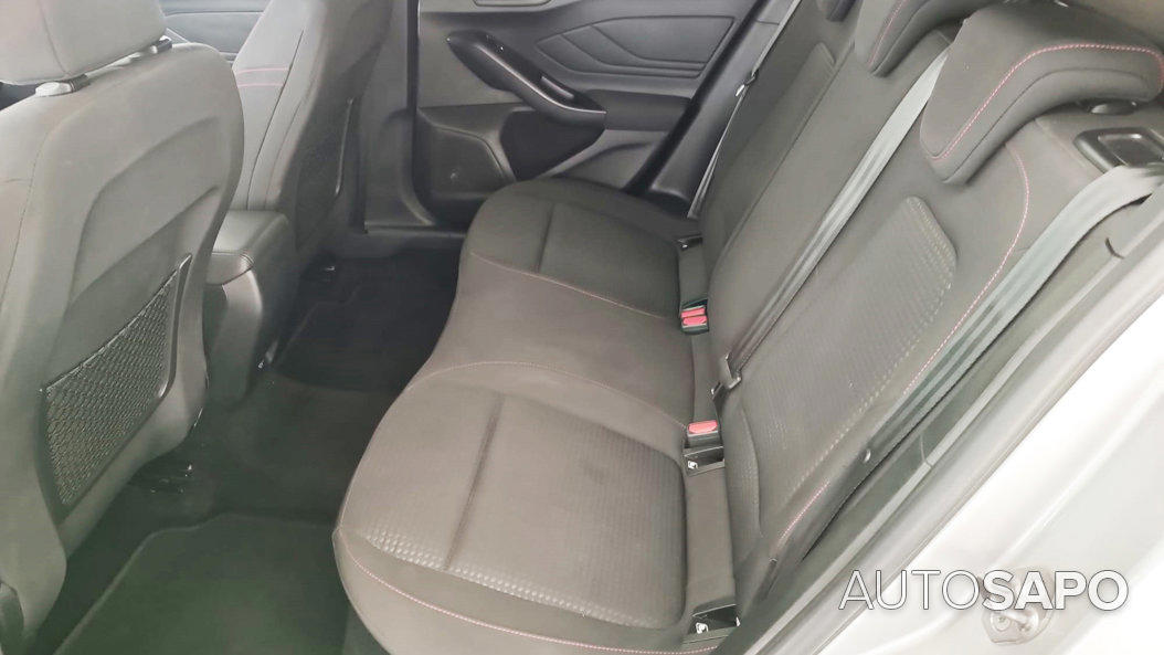 Ford Focus 1.0 EcoBoost ST-Line Aut. de 2021