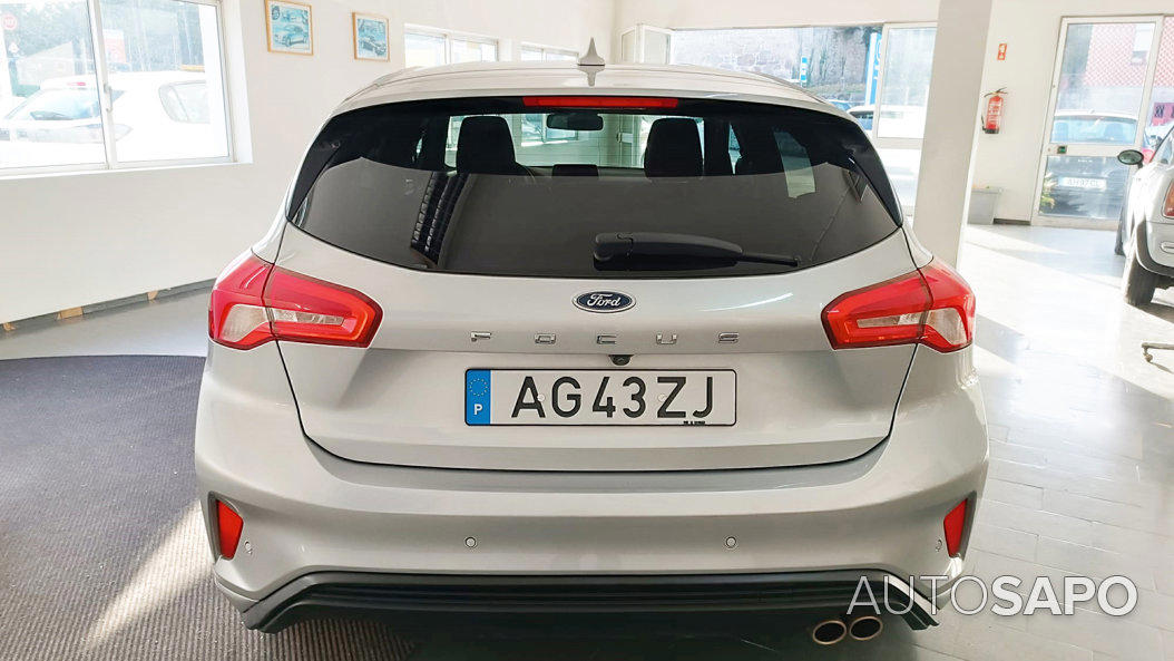 Ford Focus 1.0 EcoBoost ST-Line Aut. de 2021