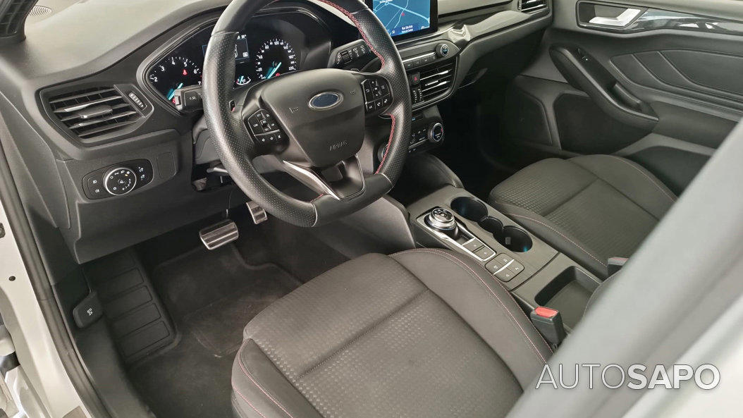 Ford Focus 1.0 EcoBoost ST-Line Aut. de 2021