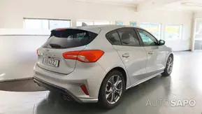 Ford Focus 1.0 EcoBoost ST-Line Aut. de 2021