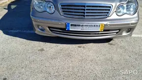 Mercedes-Benz 220 S de 2004