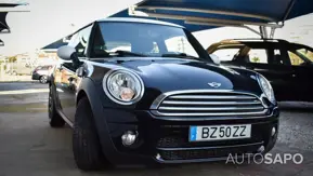 MINI Cooper de 2010
