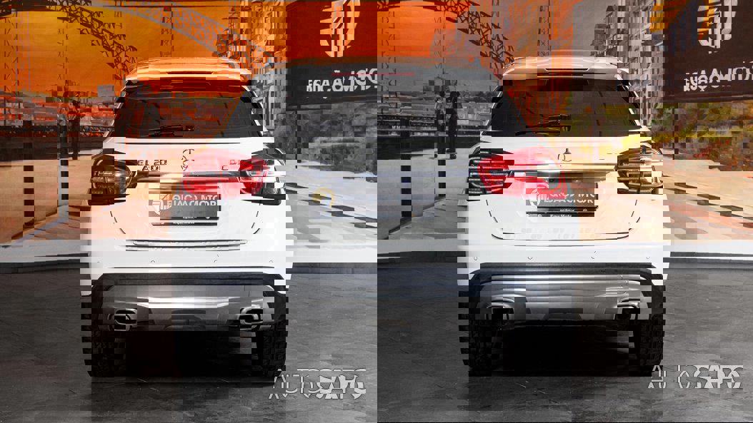 Mercedes-Benz Classe GLA de 2015