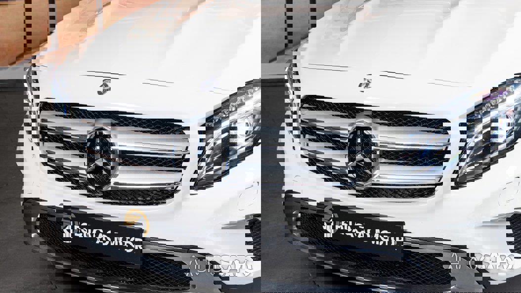 Mercedes-Benz Classe GLA de 2015