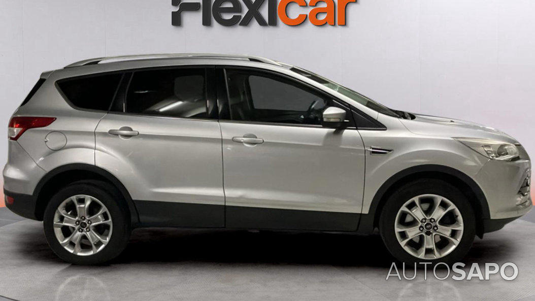 Ford Kuga de 2016