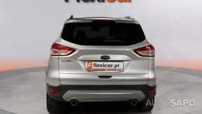 Ford Kuga de 2016