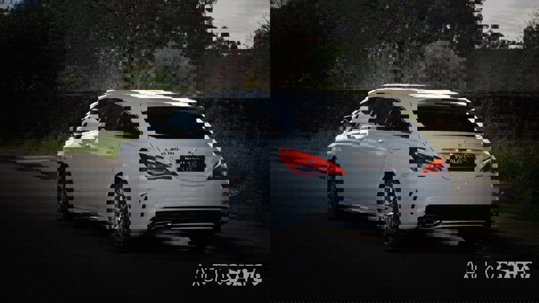 Mercedes-Benz Classe CLA 180 d AMG Line Aut. de 2017