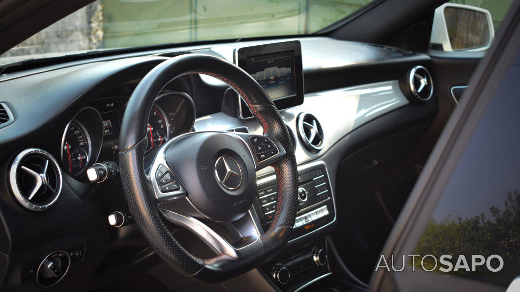 Mercedes-Benz Classe CLA 180 d AMG Line Aut. de 2017