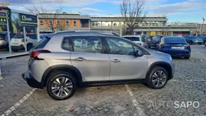 Peugeot 2008 1.2 PureTech Allure EAT6 de 2017