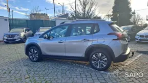 Peugeot 2008 1.2 PureTech Allure EAT6 de 2017