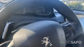 Peugeot 208 de 2015