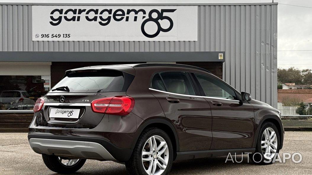 Mercedes-Benz Classe GLA de 2016