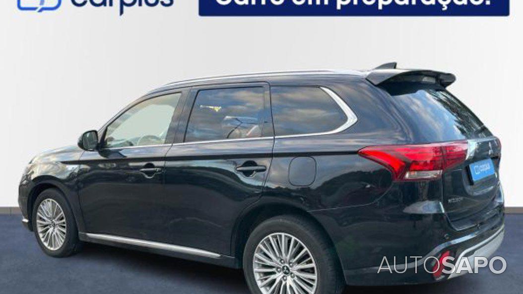 Mitsubishi Outlander 2.4 PHEV Instyle de 2020