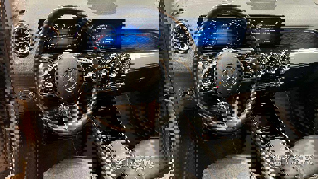 Mercedes-Benz EQB de 2022