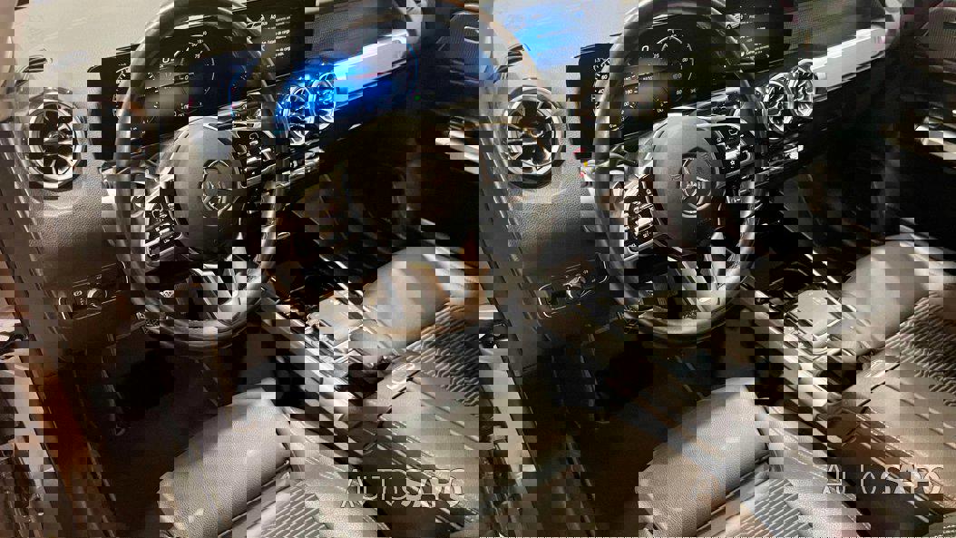 Mercedes-Benz EQB de 2022