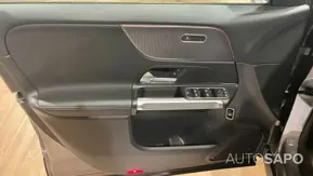 Mercedes-Benz EQB de 2022