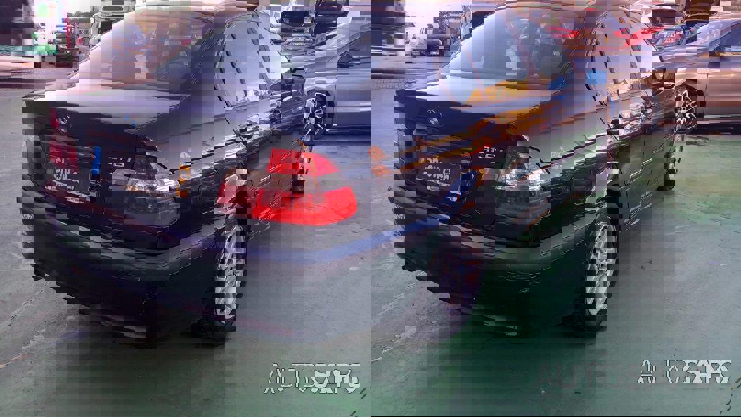 BMW Série 3 de 2003