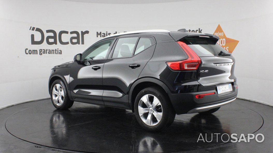 Volvo XC40 1.5 T2 Momentum de 2021