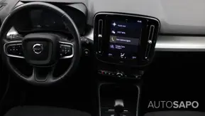 Volvo XC40 1.5 T2 Momentum de 2021