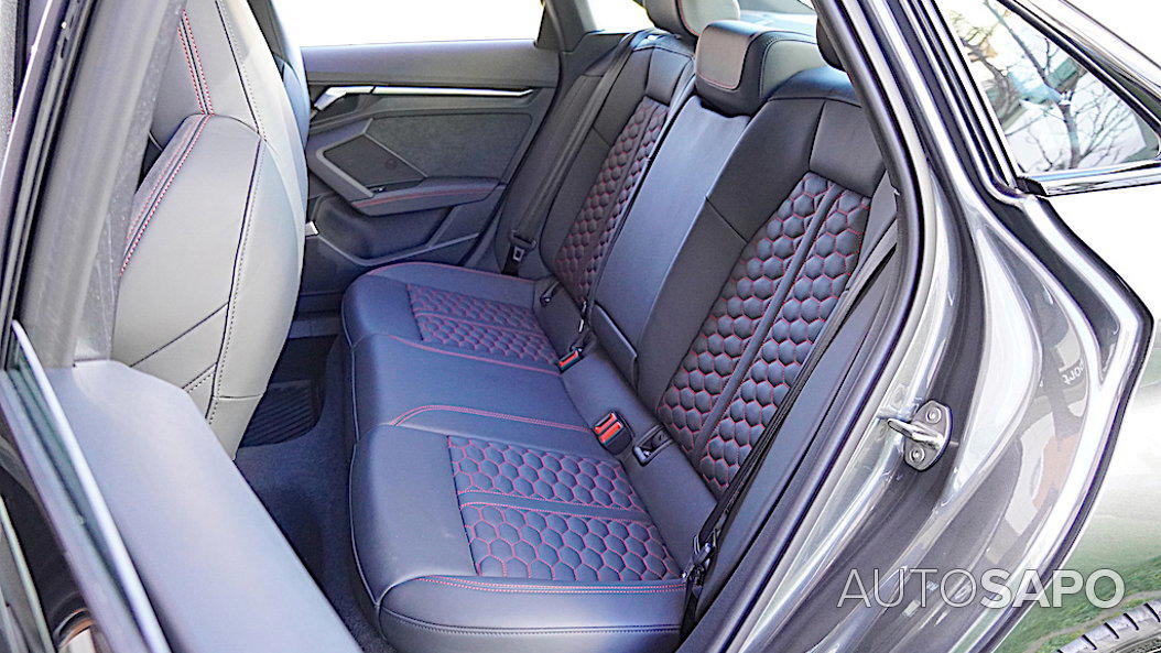 Audi RS3 2.5 TFSI quattro S tronic de 2023