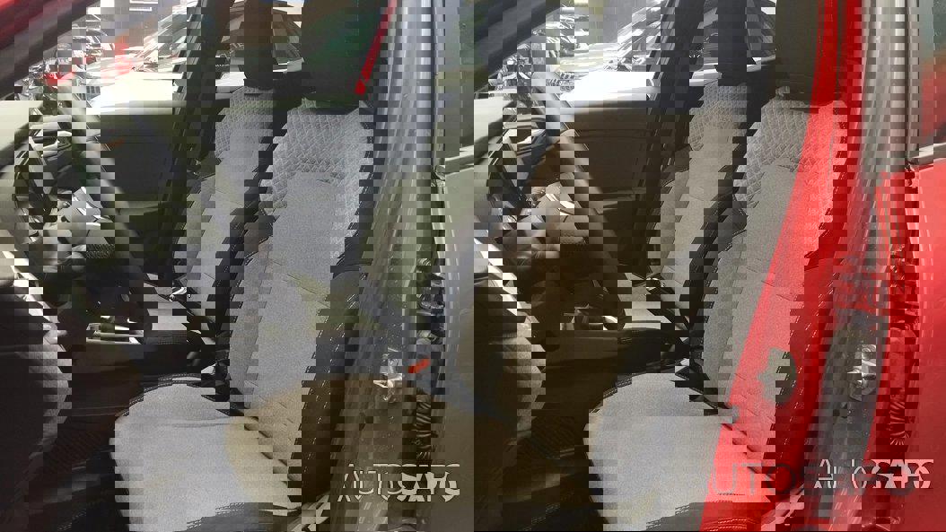 Mitsubishi Colt 1.0 MPI-T Invite de 2024