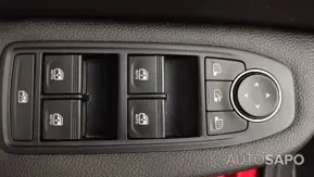 Mitsubishi Colt 1.0 MPI-T Invite de 2024