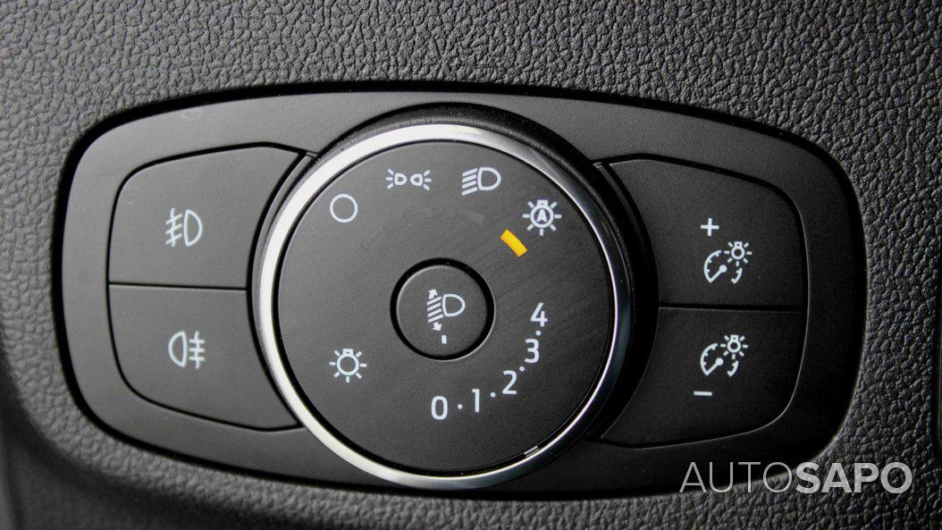 Ford Focus 1.0 EcoBoost MHEV ST-Line de 2024