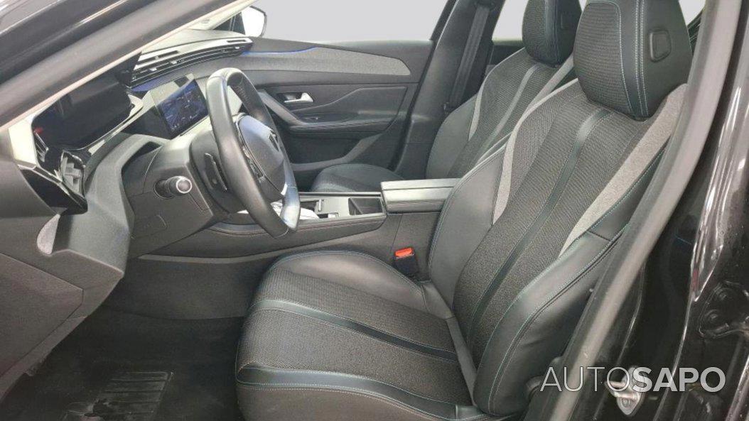 Peugeot 308 1.2 PureTech Allure de 2022