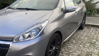 Peugeot 208 1.2 PureTech Allure de 2019