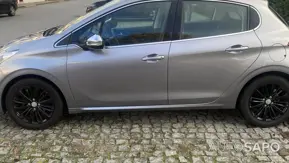 Peugeot 208 1.2 PureTech Allure de 2019