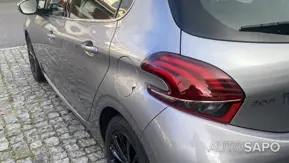 Peugeot 208 1.2 PureTech Allure de 2019