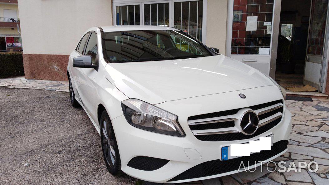 Mercedes-Benz Classe A 180 CDi BlueEfficiency Edition Style de 2013