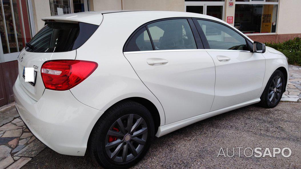 Mercedes-Benz Classe A 180 CDi BlueEfficiency Edition Style de 2013