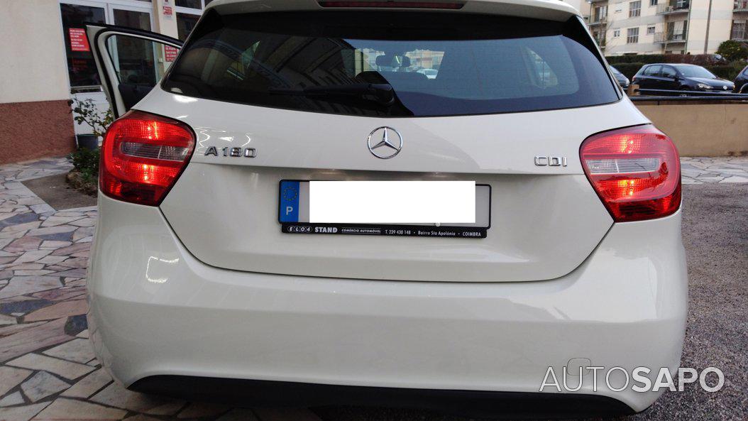 Mercedes-Benz Classe A 180 CDi BlueEfficiency Edition Style de 2013