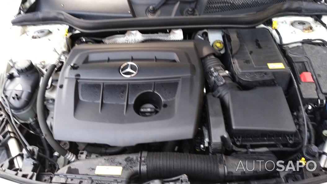 Mercedes-Benz Classe A 180 CDi BlueEfficiency Edition Style de 2013