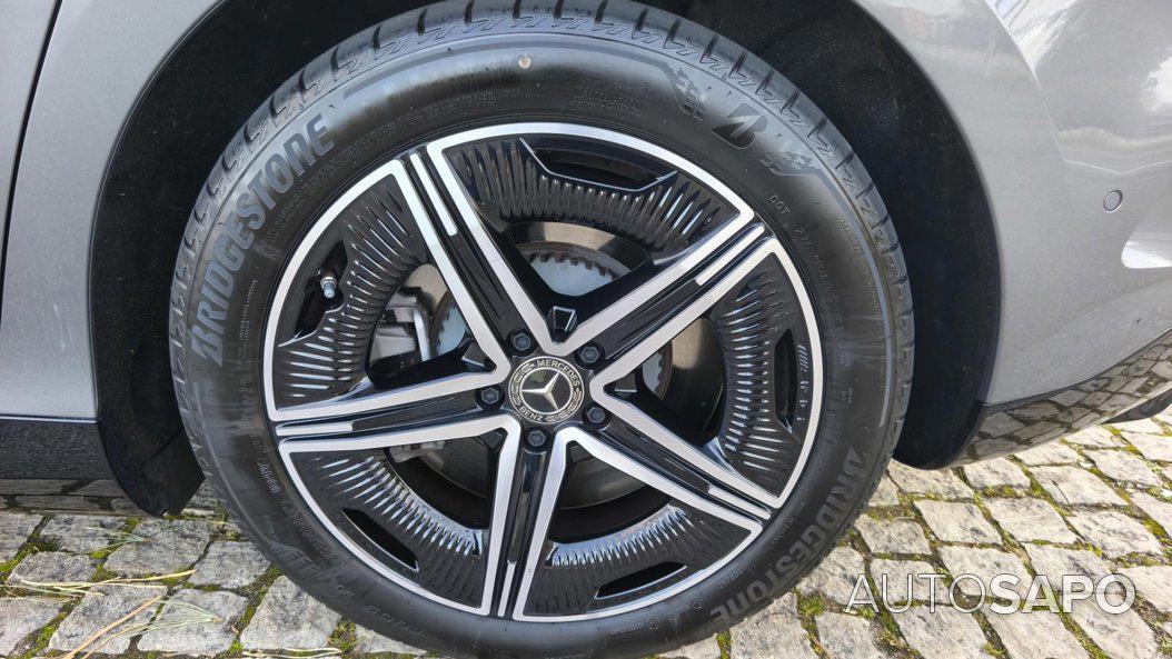 Mercedes-Benz EQE de 2025