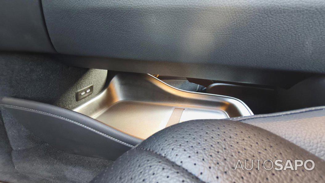 Mercedes-Benz EQE de 2025