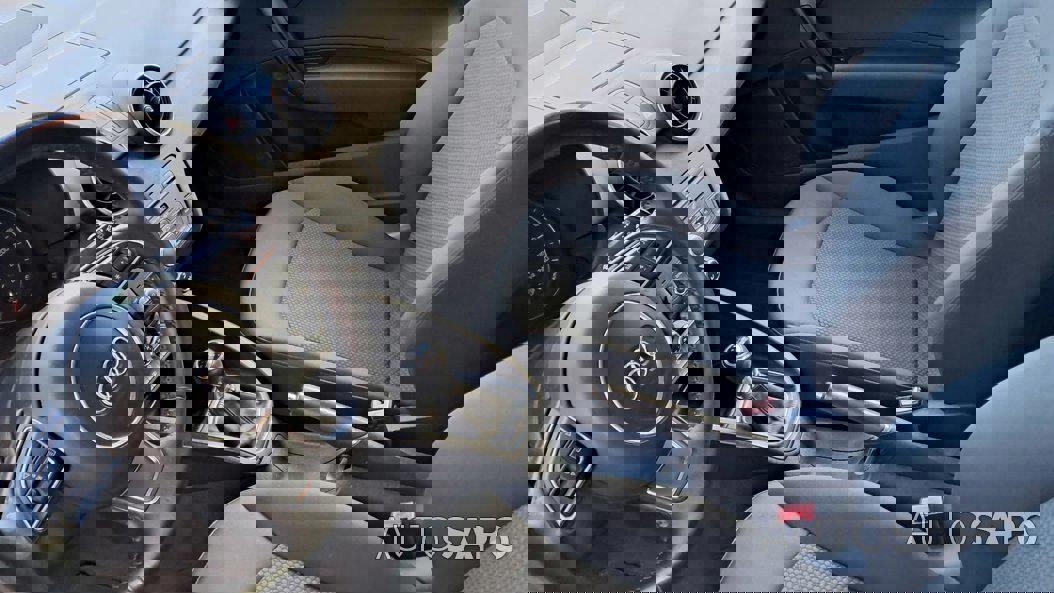 Audi A1 1.6 TDi Attraction de 2013