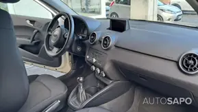 Audi A1 1.6 TDi Attraction de 2013