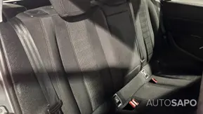 Peugeot 308 1.2 PureTech Active de 2016