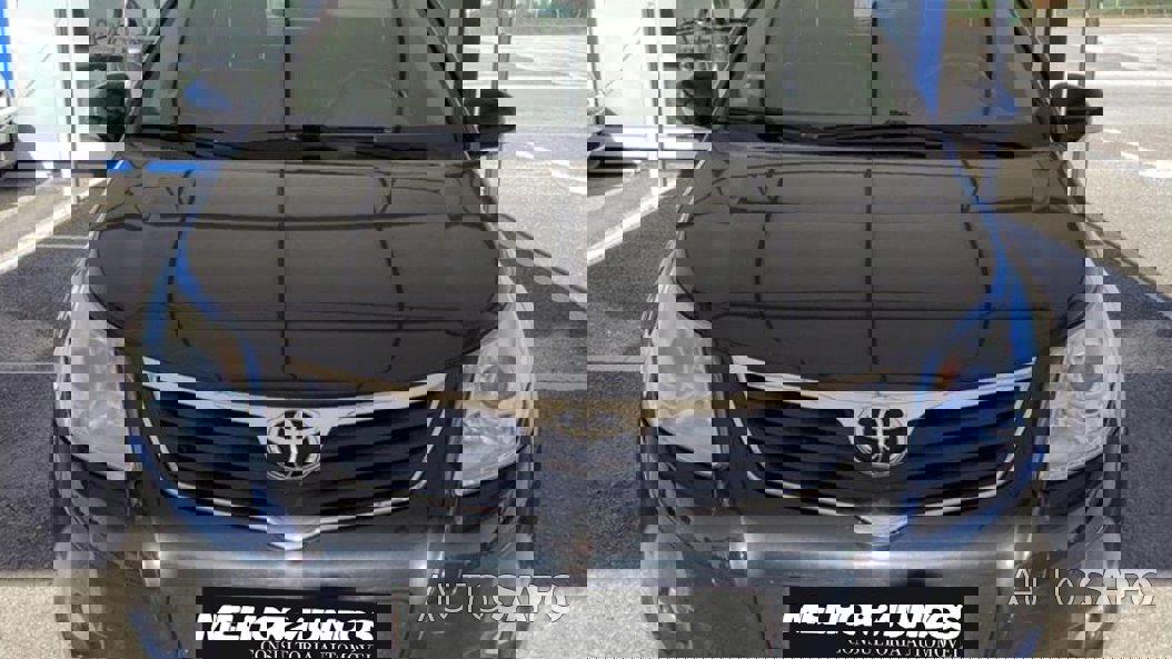 Toyota Avensis de 2011