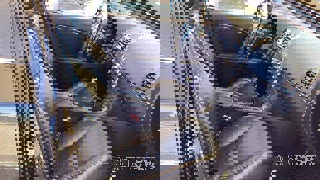 Toyota Avensis de 2011