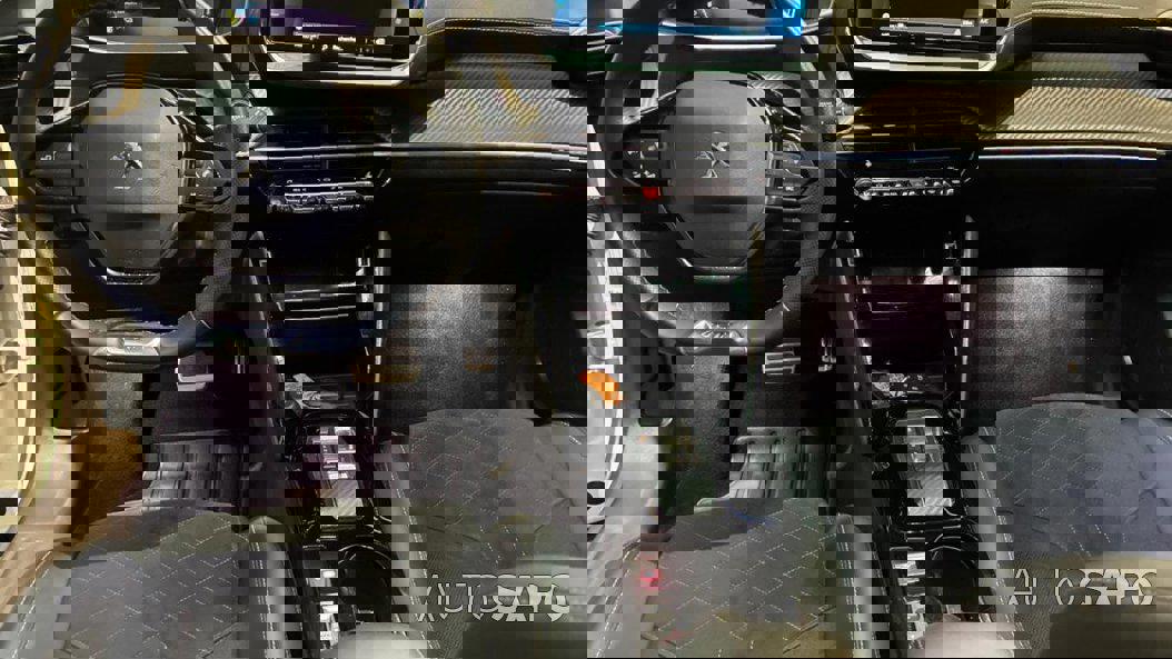 Peugeot e-2008 de 2022