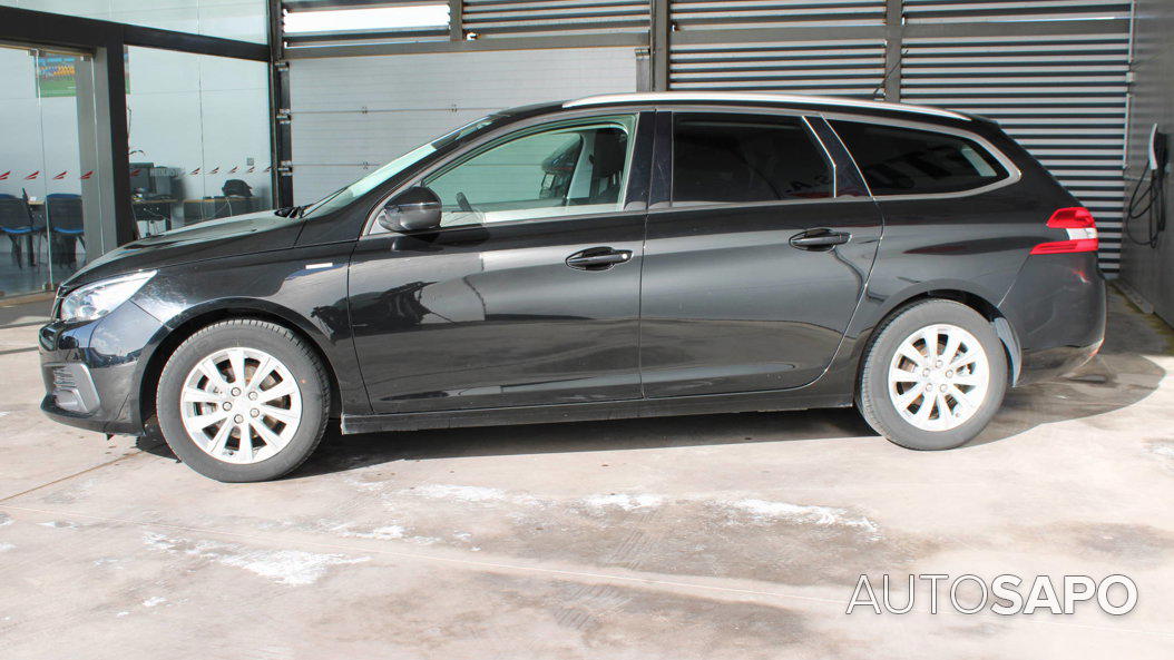 Peugeot 308 1.2 PureTech Style de 2019