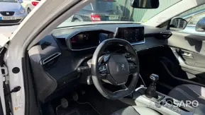 Peugeot 2008 1.2 PureTech Allure de 2020