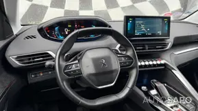 Peugeot 3008 1.6 Hybrid Allure e-EAT8 de 2021