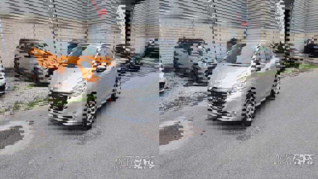 Peugeot 208 de 2013