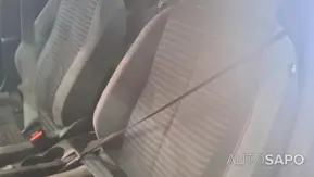 Peugeot 2008 1.5 BlueHDi Active de 2021